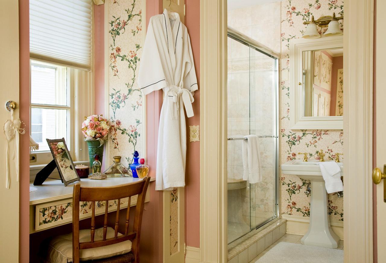 A B&B At The Edward Harris House Inn Rochester Eksteriør bilde